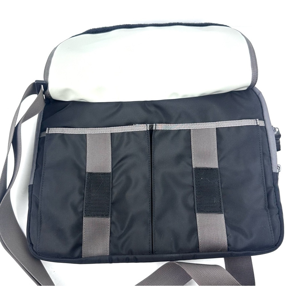 Timbuk2 Quickie Sleeve Crossbody Bag Laptop iPad Case Canvas Unisex - Picture 4 of 10